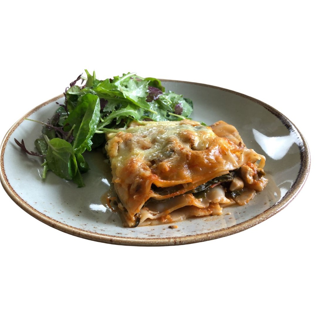 Schwarzwurzel-Steinpilz-Lasagne mit Salat