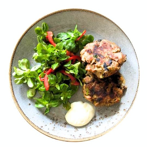 Pilzbratlinge mit Joghurtdip und Salat